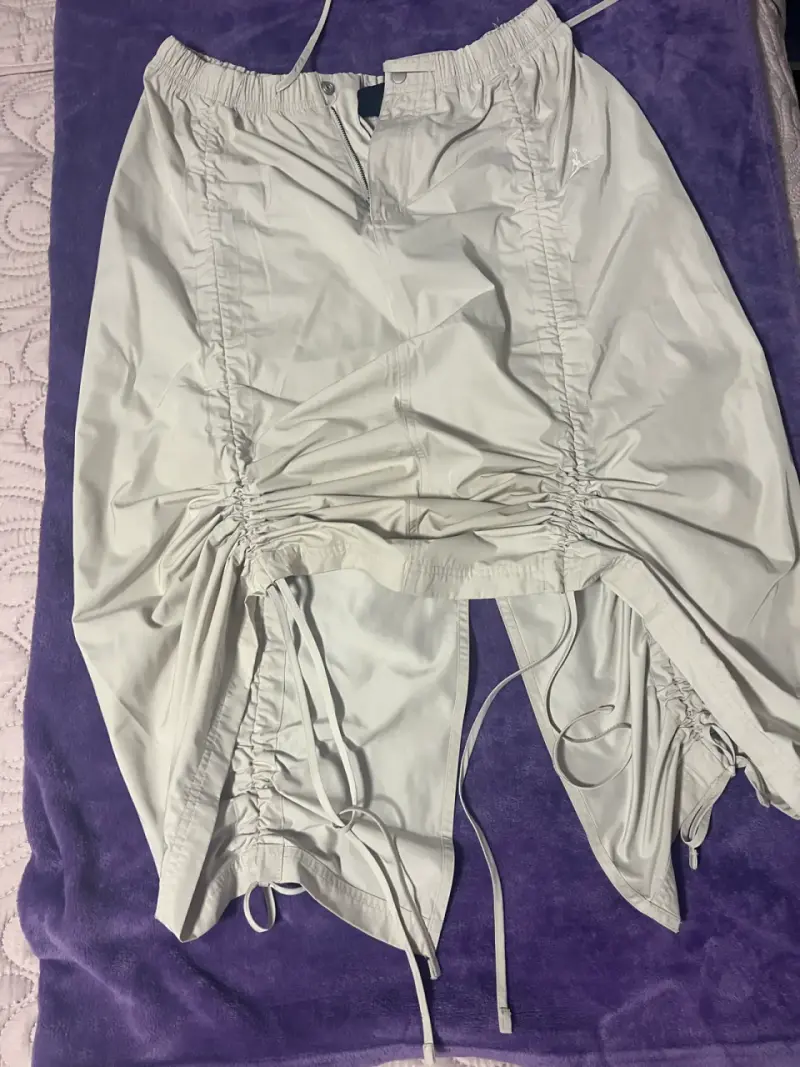 Falda deportiva blanca Jordan con ajuste - 3