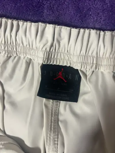 Falda deportiva blanca Jordan con ajuste - miniatura 4