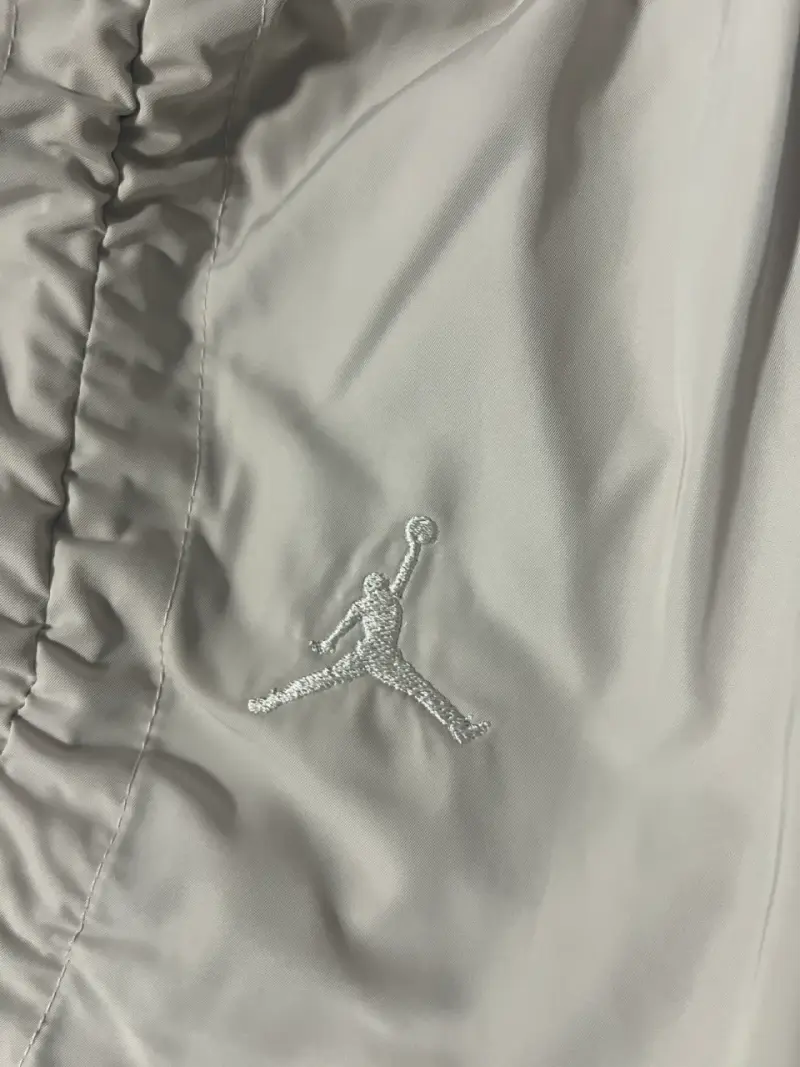 Falda deportiva blanca Jordan con ajuste - 5