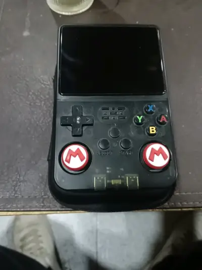 Consola portátil retro R36S 128gb - miniatura 1