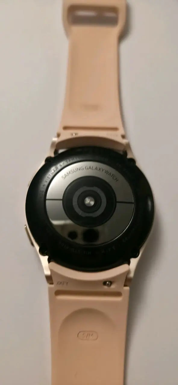 Samsung Galaxy Watch4 con correa adicional - 3