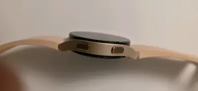 Samsung Galaxy Watch4 con correa adicional - miniatura 6