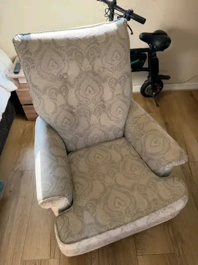 Sillón Bergere tapizado en tela estampada - miniatura 3