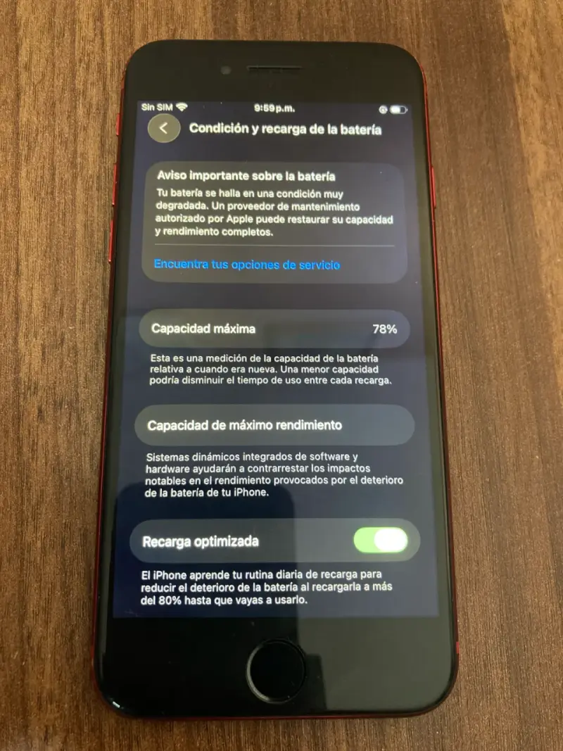 iPhone SE rojo en buen estado - 2