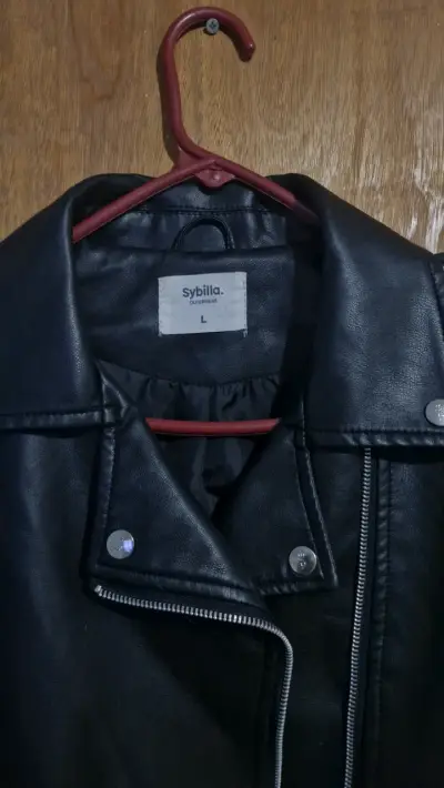 Chaqueta de cuero negro Sybilla talla L - miniatura 2