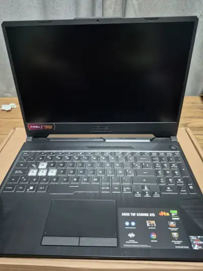 Laptop ASUS TUF Gaming A15 con teclado retroiluminado - miniatura 5
