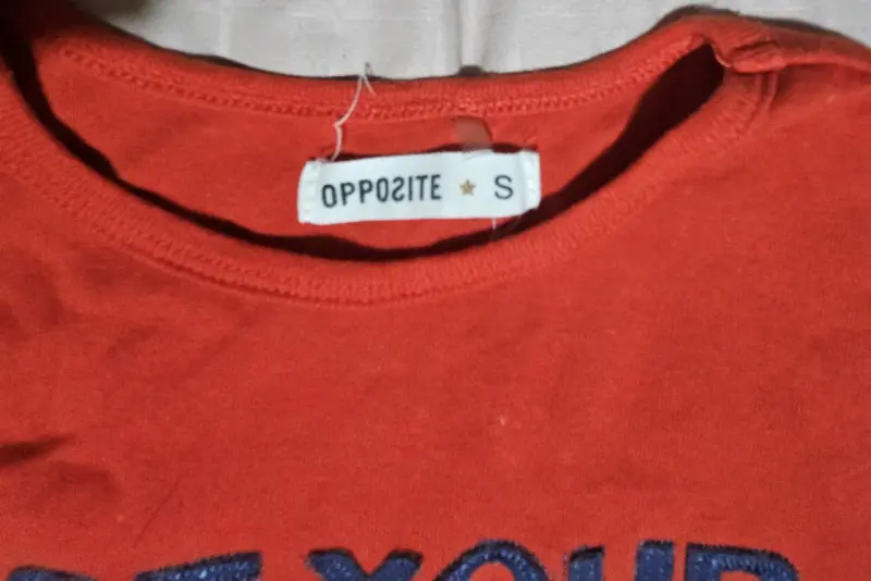 Polera roja opposite talla S - 3