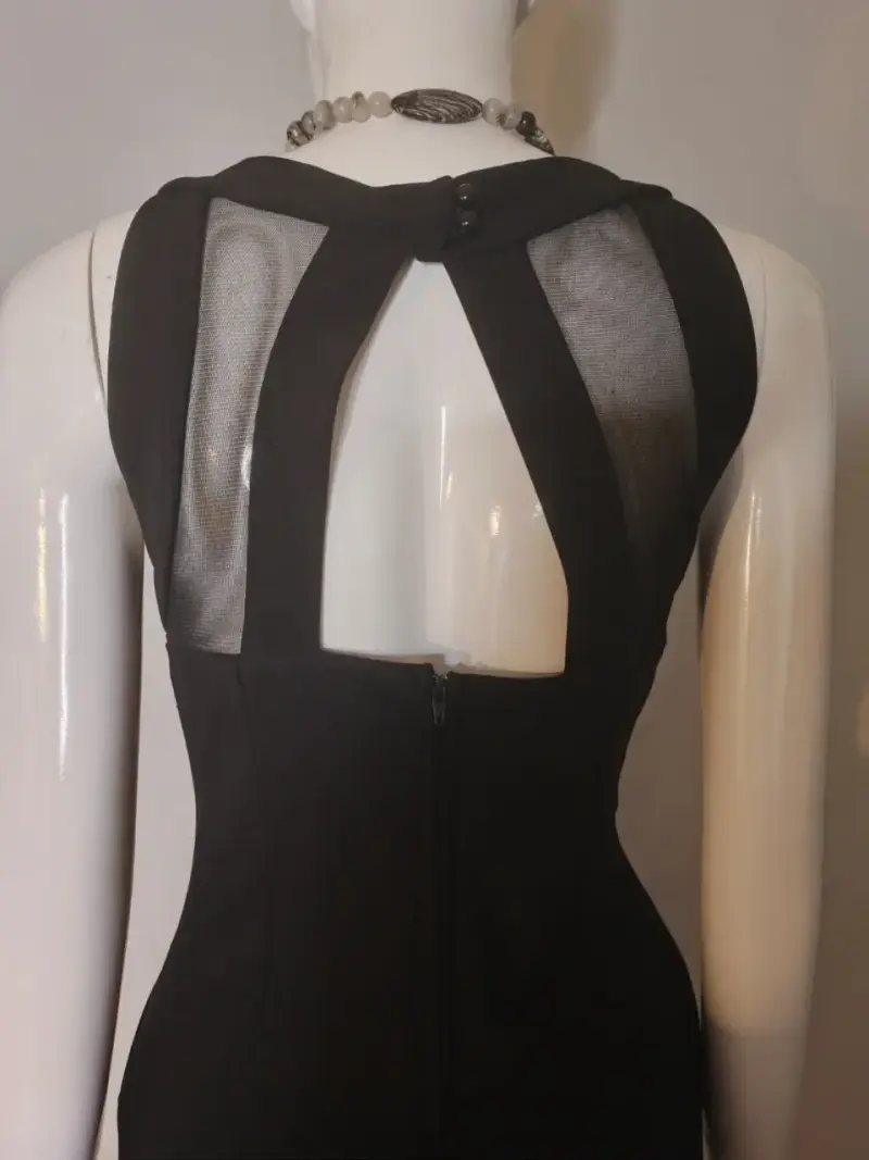 Línea Fiesta - Vestido Mossimo Negro Plisado S - 3