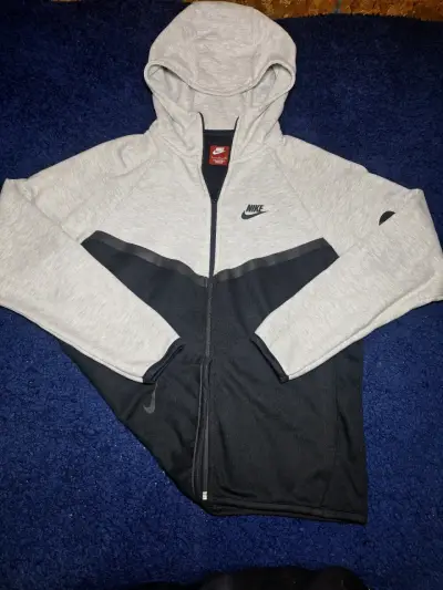 Nike tech talla S 🔥🔥 - miniatura 1