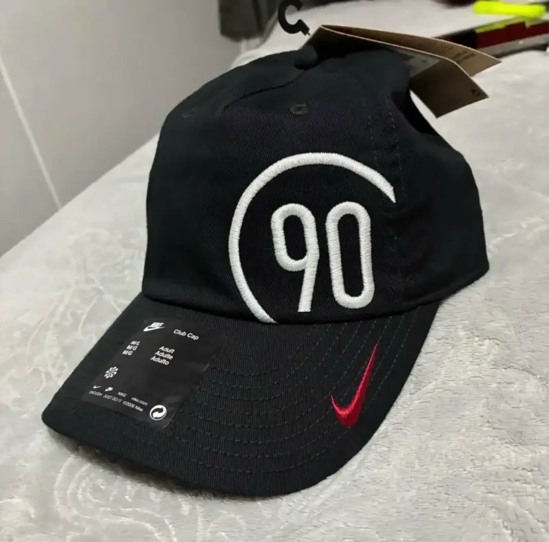 Gorra Nike 90 - 1