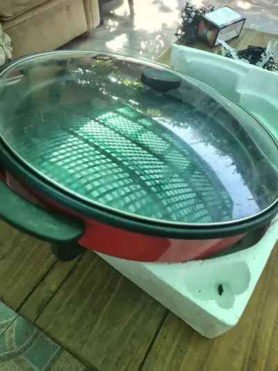 Sartén eléctrico Electron 1300W con tapa de vidrio - miniatura 2