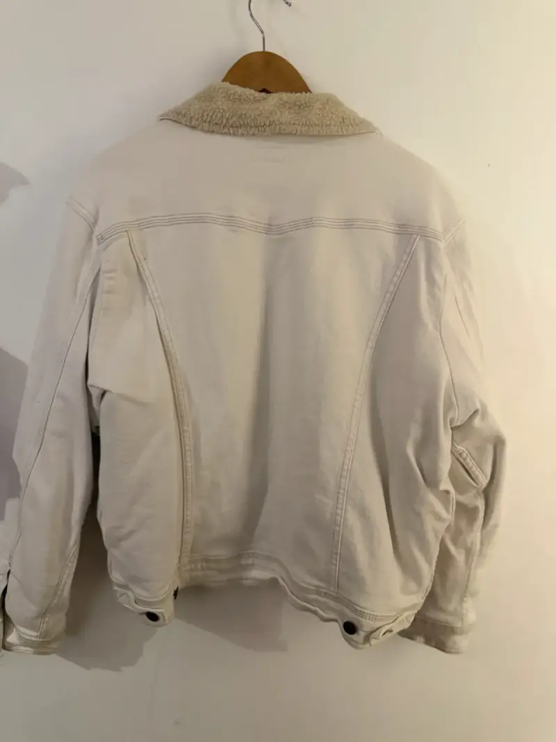 Chaqueta Wrangler de mezclilla con forro de borrego - 4