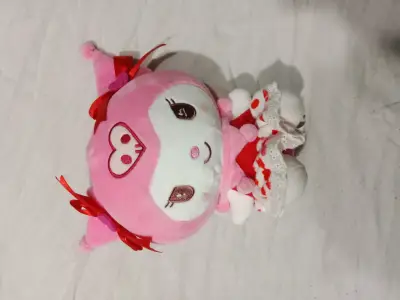 Peluche My Melody Sanrio rosa con vestido - miniatura 1