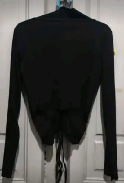 Blusa con vuelos dazy - miniatura 3
