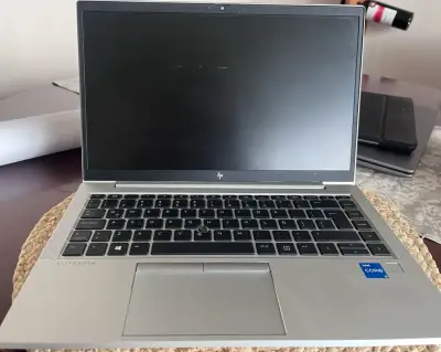 Laptop HP EliteBook 840 G8 Intel Core i5 - miniatura 1