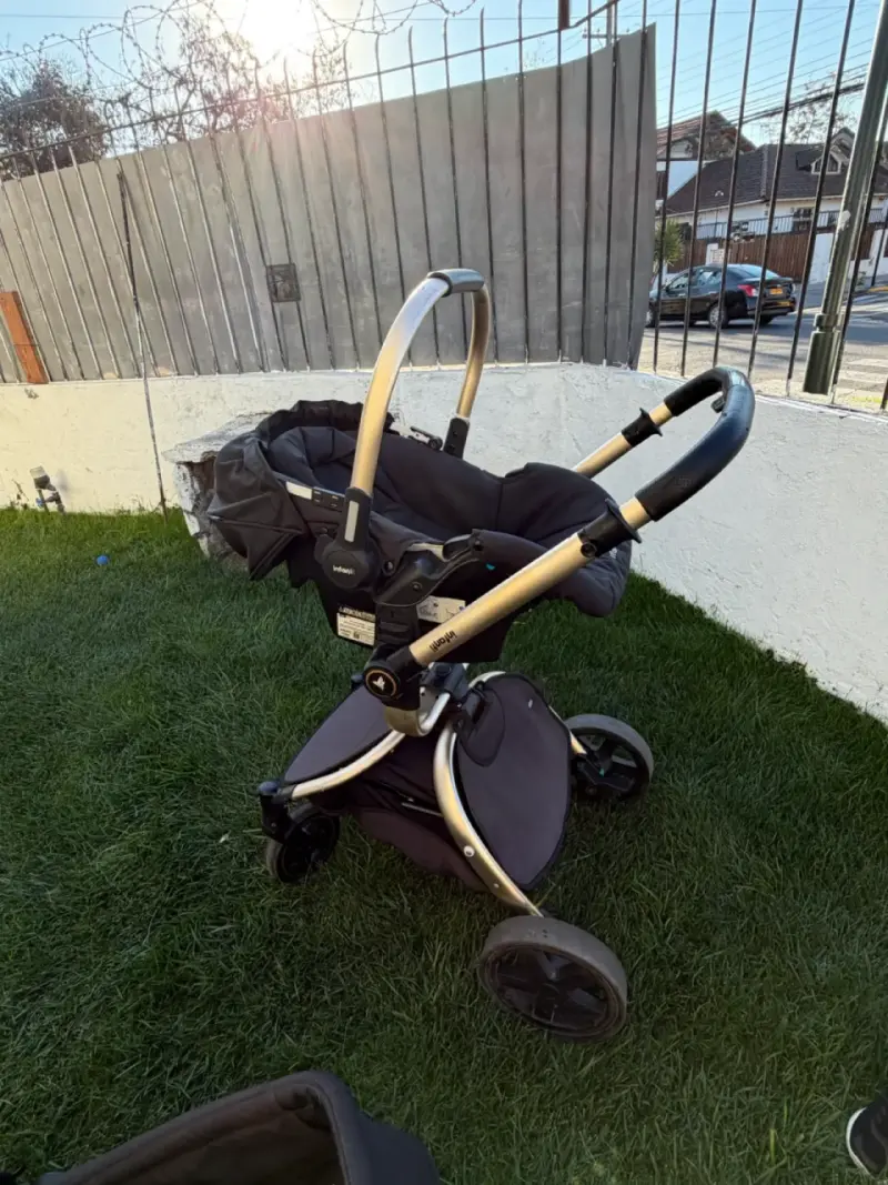 Coche de bebé 3 en 1 con silla de auto - 3