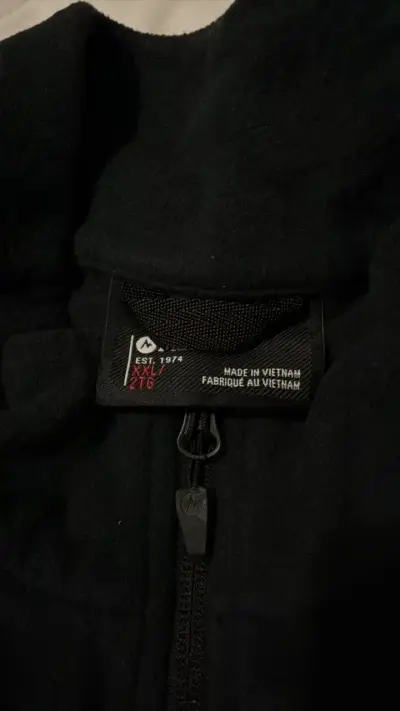 Chaqueta polar negra Marmot talla XXL - miniatura 2