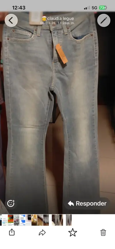 Jeans Levi's color celeste desteńido para mujer - miniatura 2