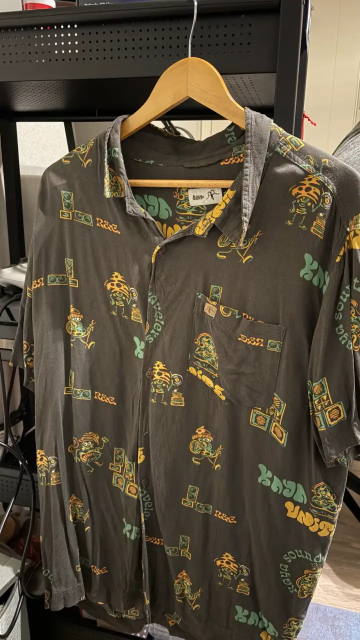Camisa estampada Kaya Unite talla XL - 1