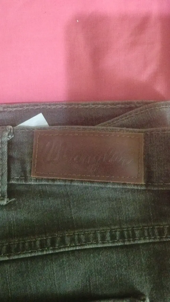 Jeans Wrangler Greensboro color gris - 2