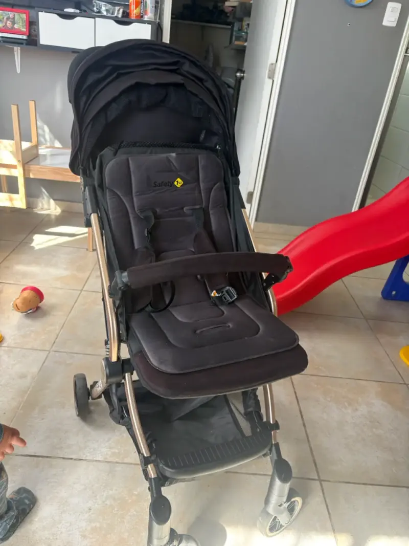 Coche de bebé Safety 1st plegable negro - 2