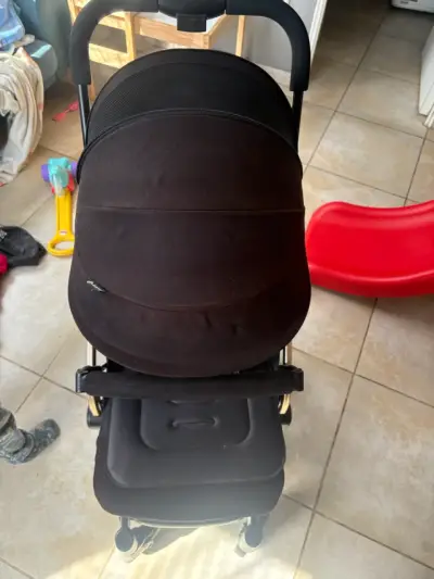 Coche de bebé Safety 1st plegable negro - miniatura 3