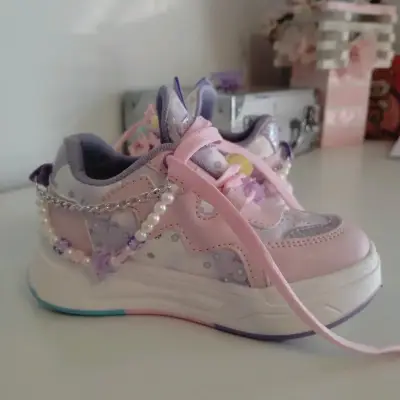 Zapatillas niña de Guerreras Kpop y luces LED - miniatura 3