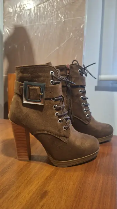 Botines de tacón alto marrones con hebilla - miniatura 5