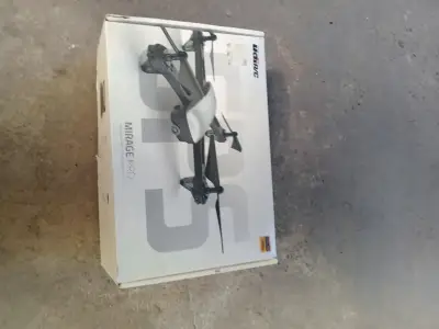Drone Mirage Pro con Control Remoto y GPS - miniatura 1