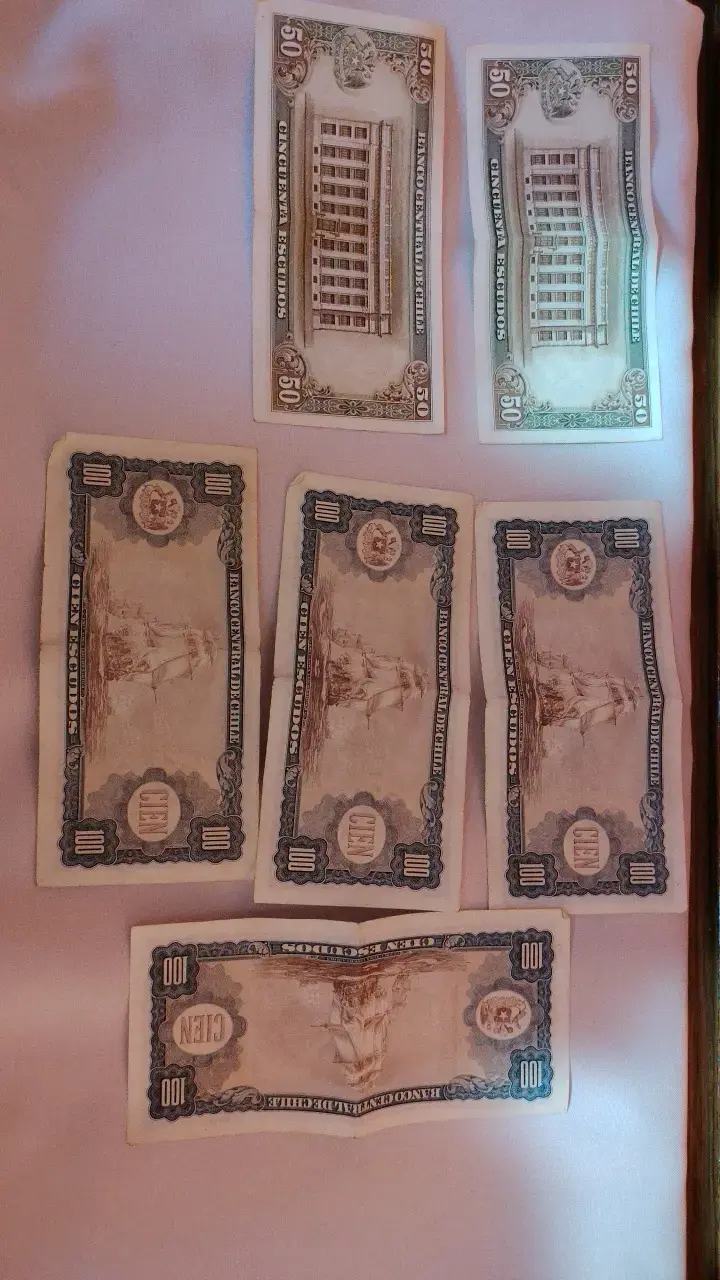 Billetes antiguos de Chile 50 y 100 escudos - 2