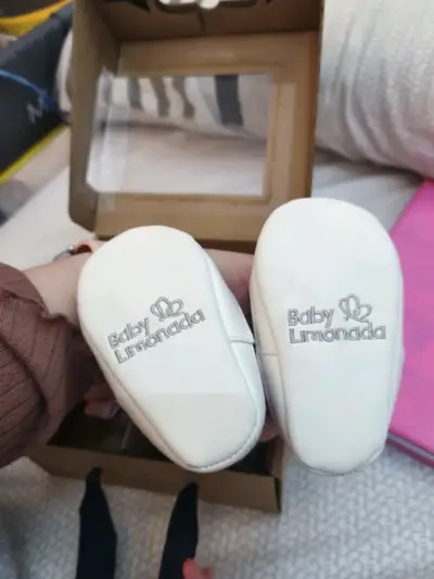 Zapatillas y zapatos para bebé Baby Limonada - miniatura 1