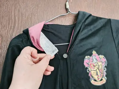 Capa de Gryffindor Harry Potter para Disfraz - miniatura 1