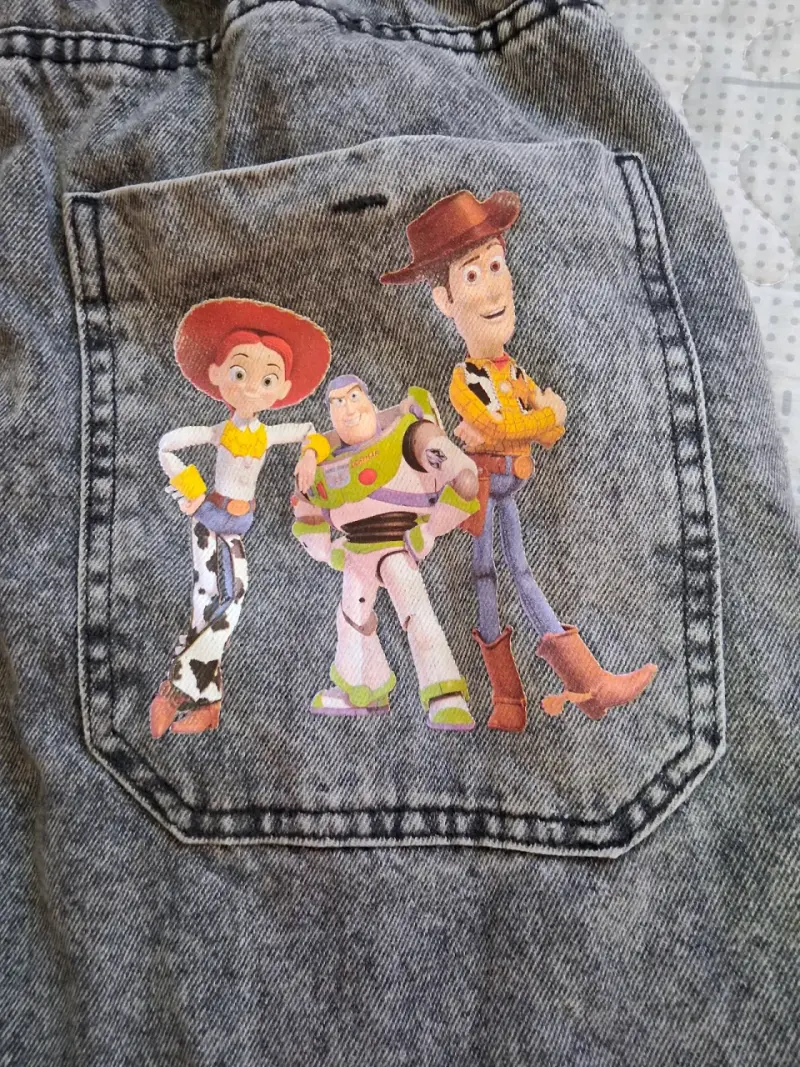 Pantalones de mezclilla Toy Story talla 42- 44 - 1