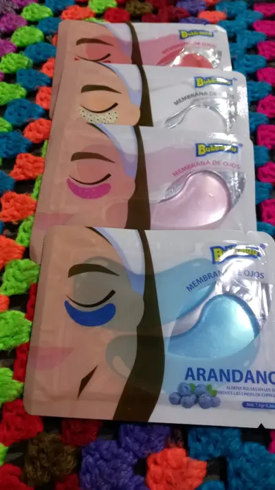 Set de mascarillas para ojos y labios Bubaloo y Flower Secret - miniatura 1