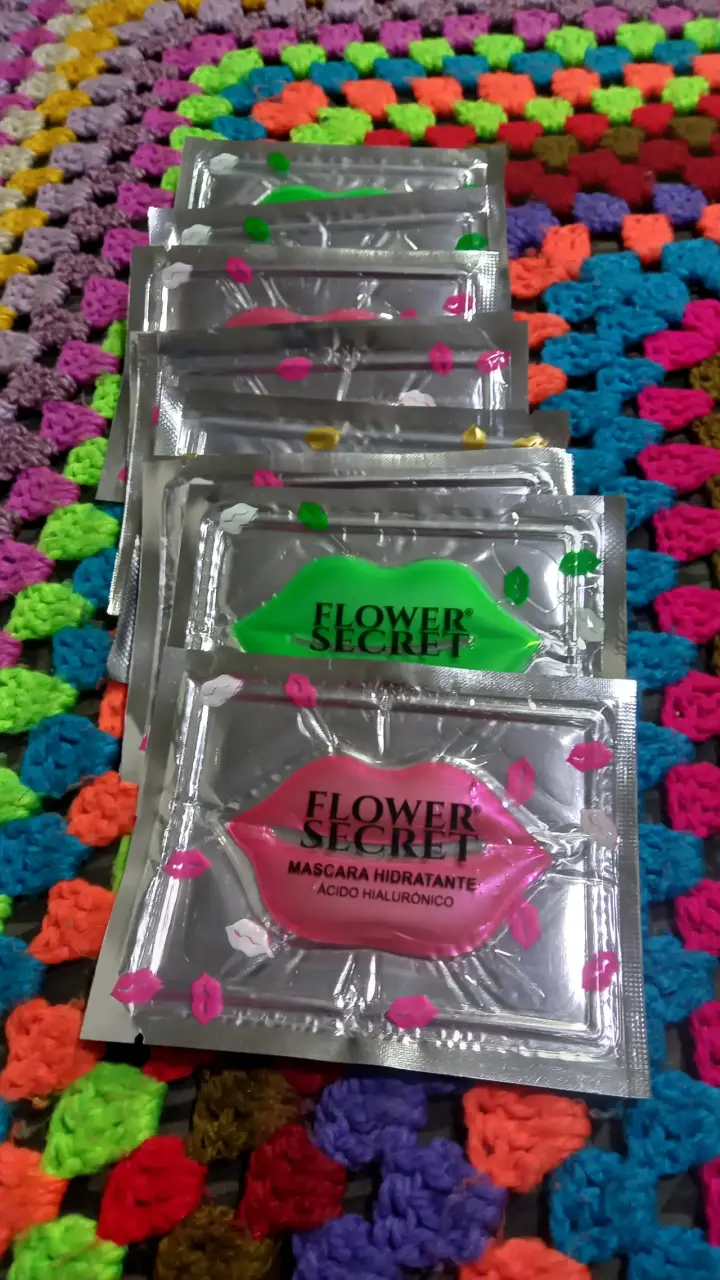 Set de mascarillas para ojos y labios Bubaloo y Flower Secret - 2