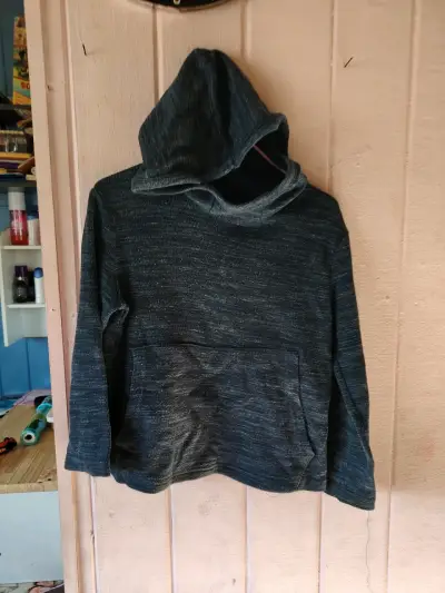 Polerón negro con cierre para mujer - miniatura 3