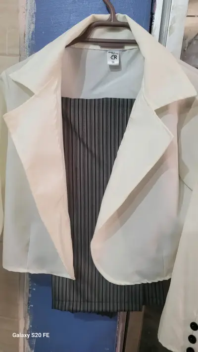 Traje de huaso elegante talla 14 - miniatura 1