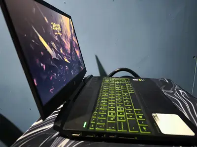 Notebook Gamer HP Pavilion 15-dk1xxx | i5-10300H | - miniatura 5