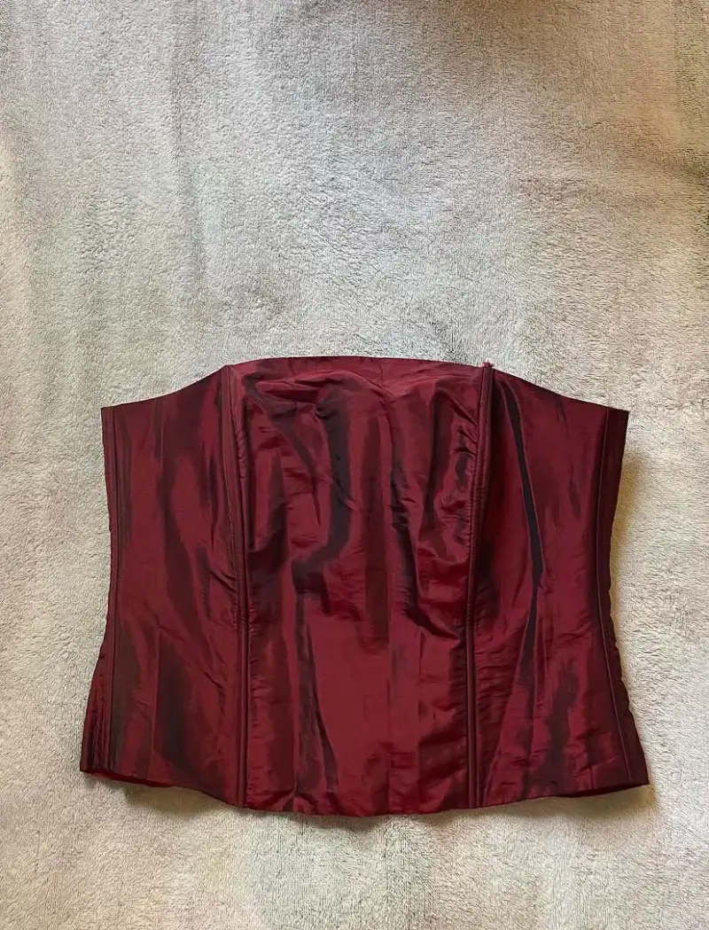 Bustier rojo burdeos elegante para mujer - 1