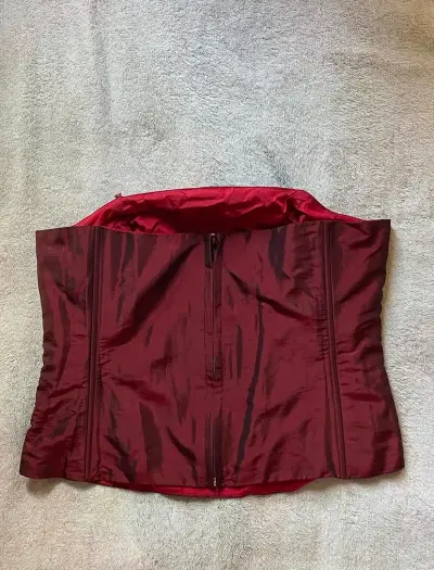 Bustier rojo burdeos elegante para mujer - miniatura 2