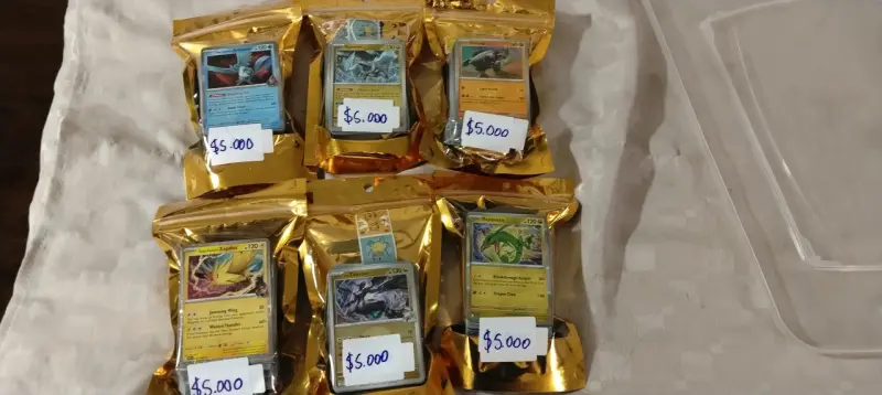 Pack 100 200 y 51 cartas pokemon - 1