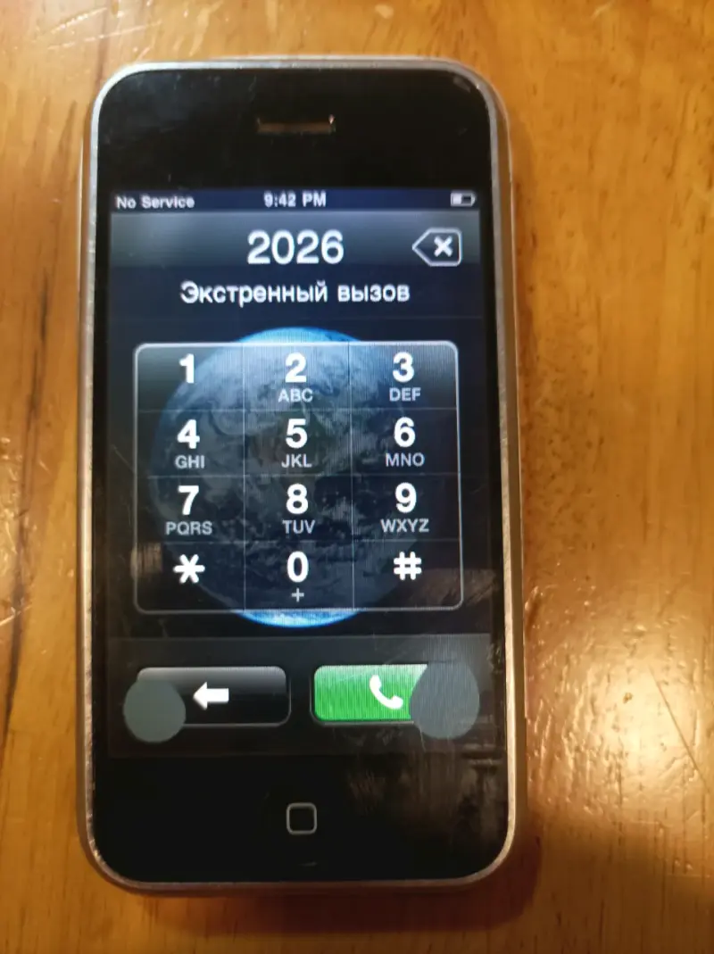 iPhone 2G 8GB en buen estado - 1