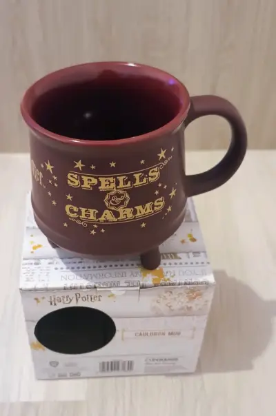 Taza caldero Harry Potter con diseño de hechizos - miniatura 2