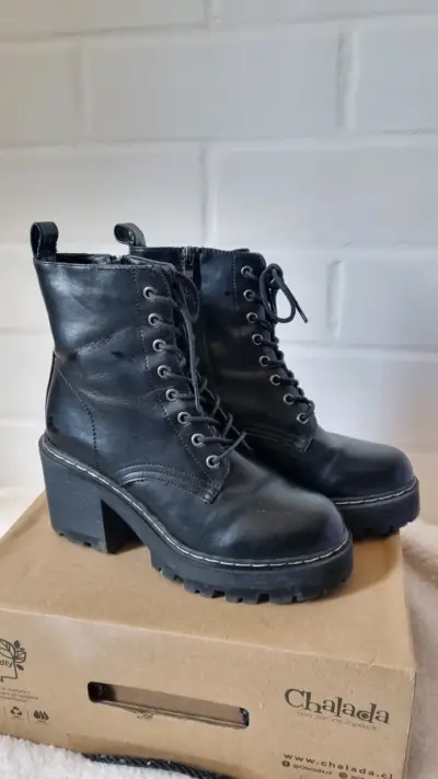 Botines de cuero negro con plataforma Chalada - miniatura 3