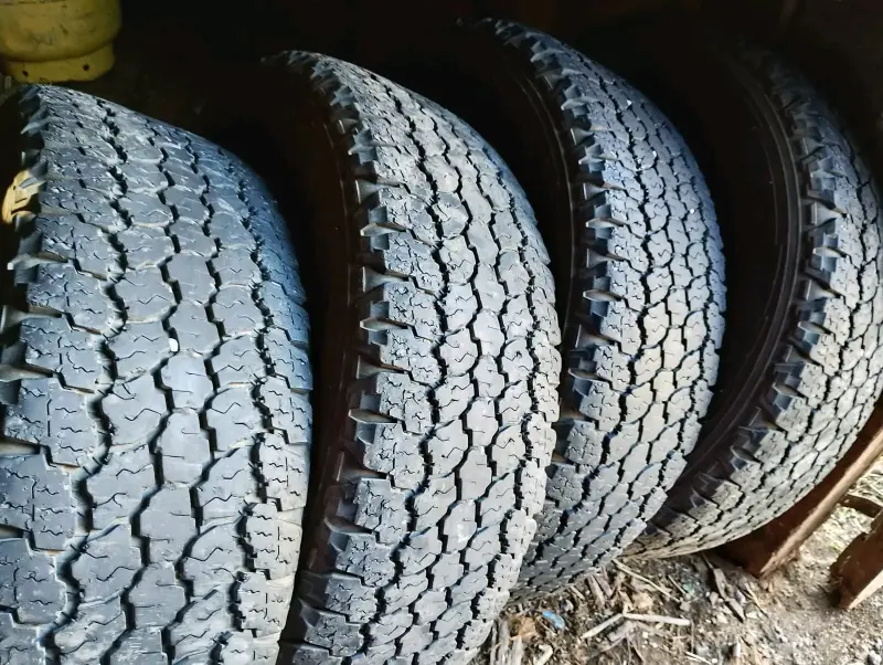 Neumático Goodyear Wrangler AT Adventure LT 245/70 R17 - 2