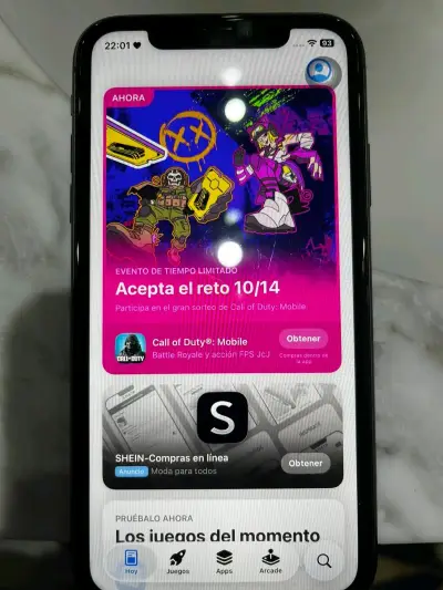iPhone 11 en buen estado con pantalla de 6.1 pulgadas - miniatura 4