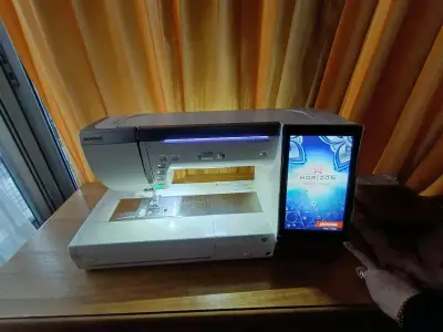 Máquina de Coser Janome Horizon Memory Craft 15000 - miniatura 1