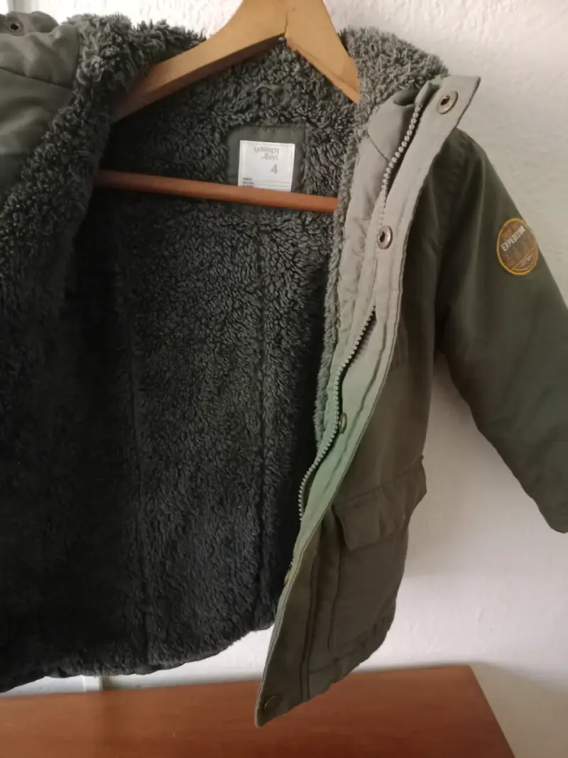 Chaqueta de invierno para niño verde con capucha - 6