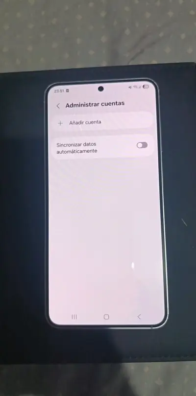 Smartphone Samsung Galaxy S25 en buen estado - miniatura 4