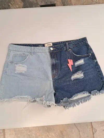 Shorts de mezclilla bicolor NUEVOS Sybilla t.48 - miniatura 1